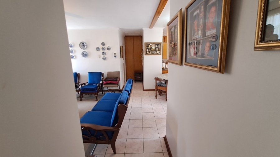 3 Bedroom Property for Sale in Langenhovenpark Free State